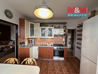 Prodej bytu 4+1, 91 m², Chýnov, ul. U Kuželníku - 2