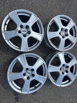 5x108 r 17 originál Ford - 2