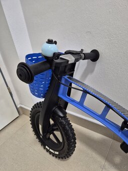 Odrážedlo FirstBike Fat modré, jako nové, záruka do 24.2.27 - 2