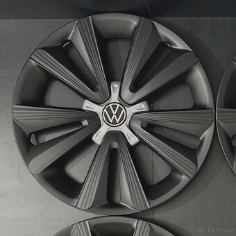 Poklice na Volkswagen Golf, Caddy, Touran CB - 2