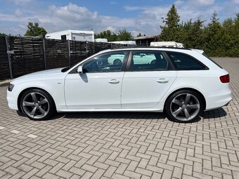 Audi A4 Avant 2.0TFSI S-Line QUATTRO S-tronic PANORAMA - 2