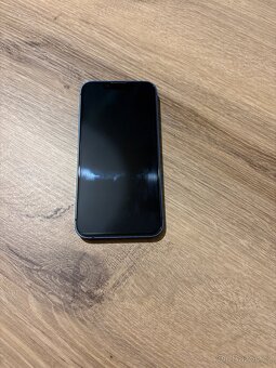 Prodám mobilní telefon Apple iPhone 13 mini - 2