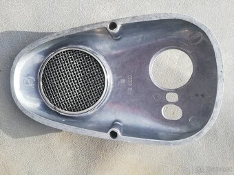 ČZ 125/150 a malá JAWA-ČZ 125/351, 150/352 kryt karburátoru, - 2