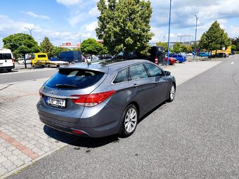 Hyundai i40 - 2