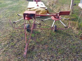 Obraceč sena D-F - 2