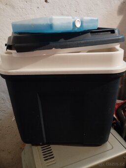 Chladící boxy s mrazícími deskami. - 2