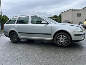 Náhradní dily Škoda Octavia 2 1.6FSI stříbrná 9102 - 2