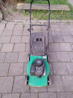 Briggs a Stratton - 2