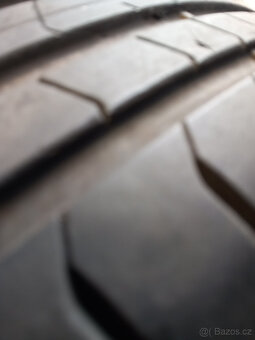 225/40R19 LETNÍ PNEU RUNFLAT 2 KS NA BMW - 2