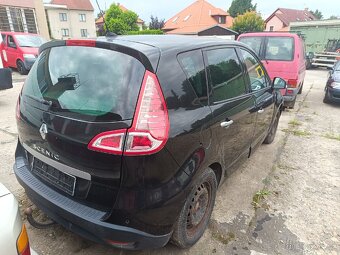 Renault Scenic - 2