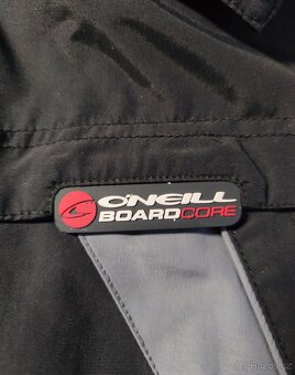 Lyžařská/snowboardová bunda O'Neill – funkčnost a styl - 2