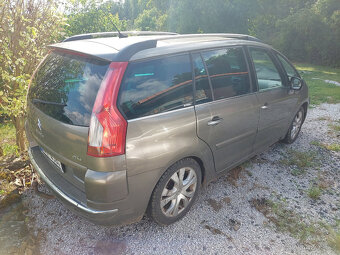 C4 Grand Picasso 2.0 HDI 110kw, 2011 manuál. 7 míst. Tažné - 2
