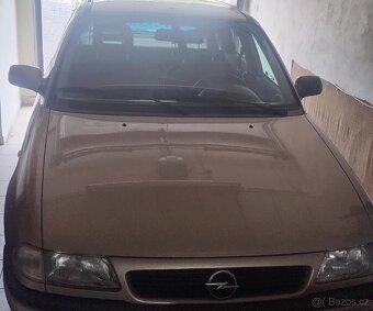 Opel Astra - 2