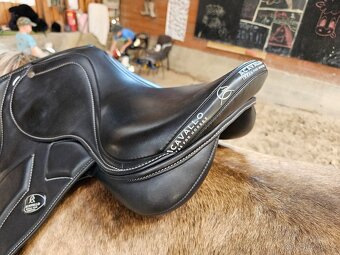 Sedlo skokové Modigliani Acavallo, vlněné polštáře, černé - 2