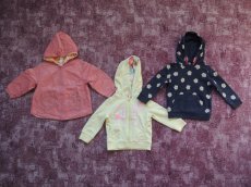 Balík oblečení pro holčičku 86 - jarní/letní - 2