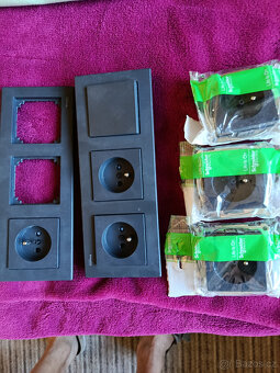 NOVÉ: 6x Schneider Merten zásuvka MTN2600-0414 - 2