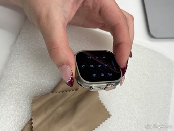 Apple Watch Ultra 2 49mm - 2