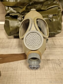 Plynová maska - 2