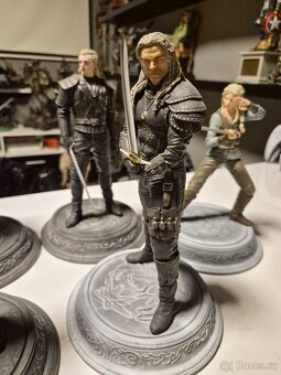 SOCHY NETFLIX - WITCHER - KOMPLETNÍ SÉRIE - 2