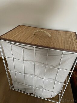 Koš na prádlo Beliani - 2