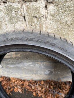 Letní pneumatiky Pirelli P Zero 245/35/R20 - 2