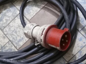 Prodlužovací připojovací kabel 12m. - 2