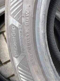 Letní pneu 215/55 R17  GoodYear - 2
