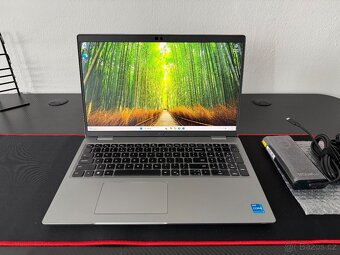 Dell Latitude 5520 - Core i5-11Gen / záruka / Win 11 Pro - 2