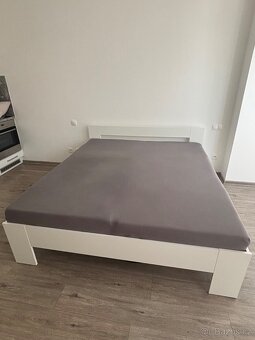 Postel 180x200 cm - 2