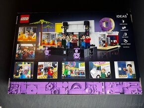 LEGO Ideas 21339 BTS Dynamite - 2