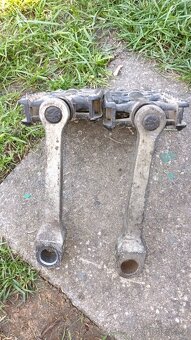 Babetta 210 - kliky se šlapkami pár - 2