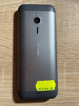 Spolehlivá Nokia RM-1172 - 2