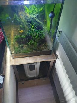 Kompletní akvarium 200 l - 2