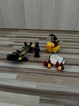 Lego 76010 Super Heroes Batman: Souboj s Tučňákem - 2