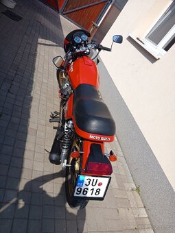 Moto Guzzi V65SP - 2