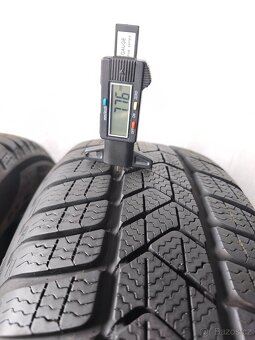 205/60 r16 zimní pneumatiky Pirelli 7,5-8mm - 2