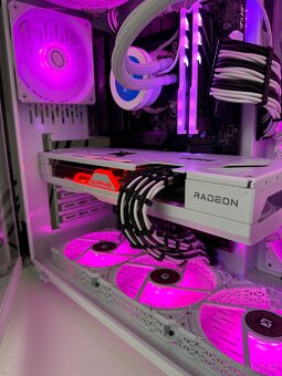 Amd Radeon rx 7700xt - 2