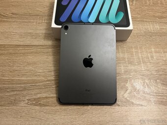 iPad 6 mini s krabičkou - 2