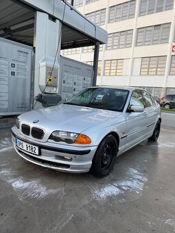 bmw e46 328i - 2