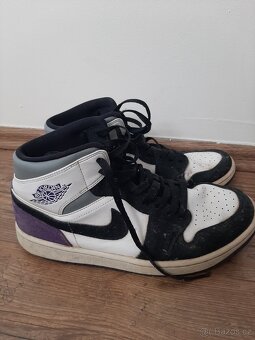 Jordan 1 Mid Suede - 2