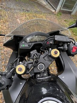 Honda CBR 600F (2013) – TOP stav, jen 6000 km - 2