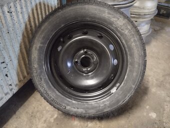 PNEU 205-55 R15 - 2