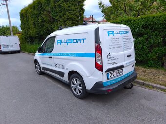 Ford Transit Connect rok 2016, vyhřívané sklo,velká navigace - 2