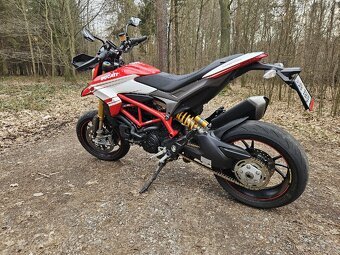 Ducati hypermotard 939 SP - 2