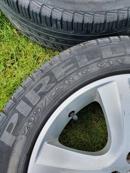 Alu kola Škoda 205/55R16 letní - 2