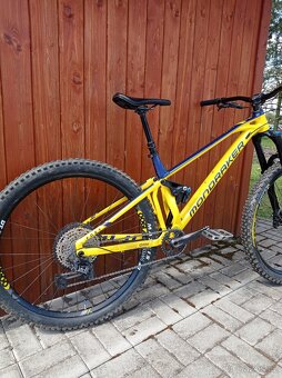 Celoodpružené kolo mondraker - 2