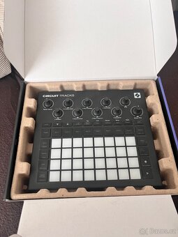 NOVATION Circuit TRACKS - 2