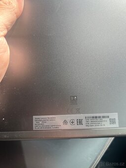 Lenovo tablet - 2
