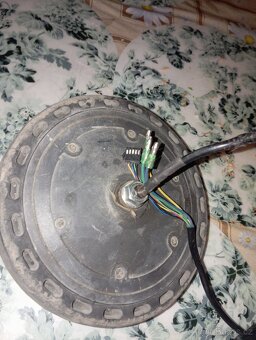 Motor s koloběžky 250W - 2