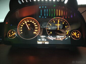 budíky BMW F10 - 2